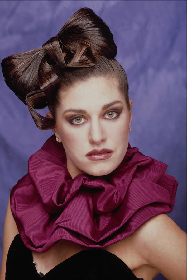 623023 Bow Up do A4 Photo Print