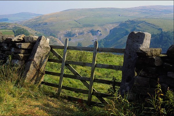 625019 Wharfe Dale Gateway, Yorkshire A4 Photo Print