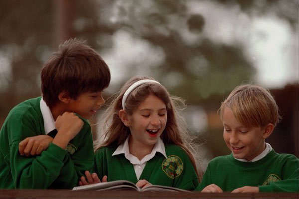 625084 Pupils At School In Hampshire A4 Photo Print