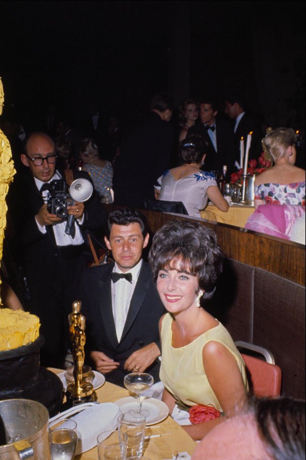 626070 Elizabeth Taylor And Eddie Fisher A4 Photo Print
