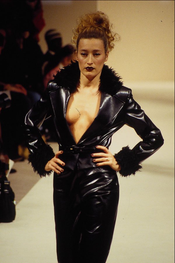 627031 Black PVC Suit A4 Photo Print