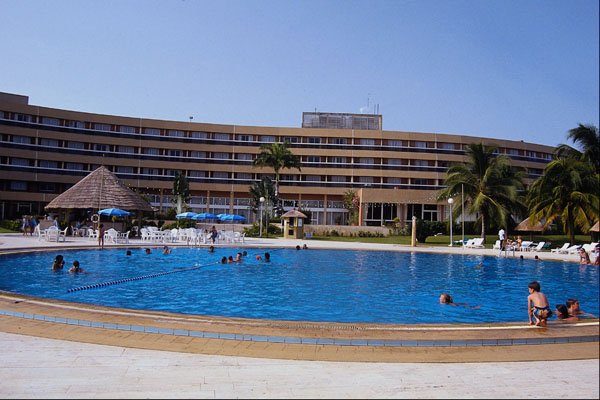 629091 Swimming Pool And Hotel, Cotonou, Benin A4 Photo Print