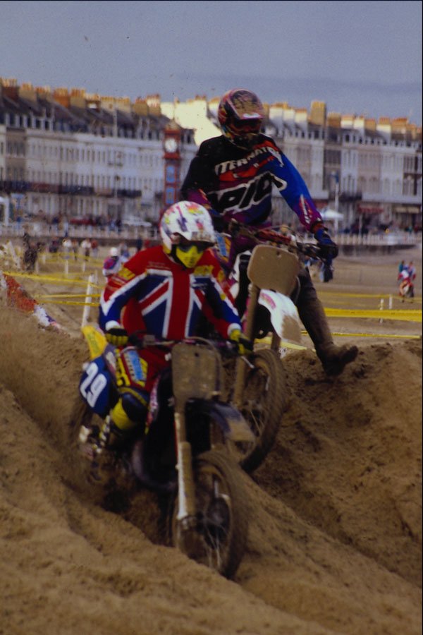 631068 Motor Cross A4 Photo Print
