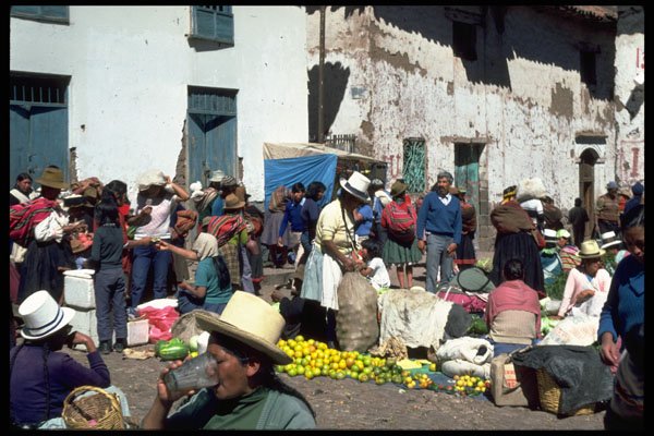 633021 Marketplace, Pisac, Peru A4 Photo Print