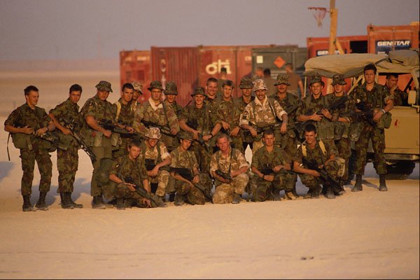 633064 Platoon, Gulf War A4 Photo Print