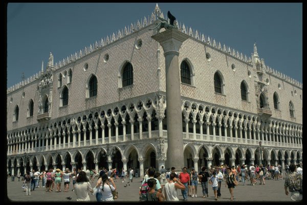 636011 Ducal Palace, Foreground The Lion Of St. Mark, Venice A4 Photo Print