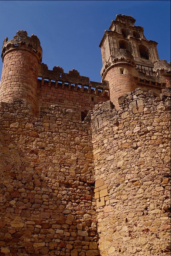 636083 Castillo, Ture'gano, Castilla Y Leon, Unusual Church Facade A4 Photo Print
