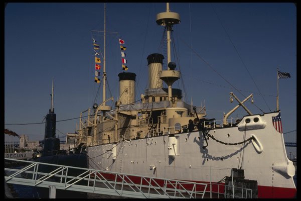 637012 Dewey's Flagship, Philadelphia, Pennsylvania A4 Photo Print