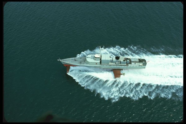 637028 Testing Of The Navy's Hydrofoil In Atlantic Ocean A4 Photo Print
