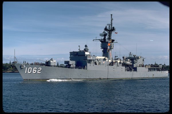 637093 Destroyer A4 Photo Print