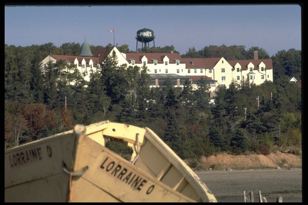 638019 Resort Hotel Of Digby Pines, Nova Scotia, Canada A4 Photo Print