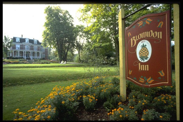 638020 Exclusive Blomidon Inn, Wolfville, Nova Scotia, Canada A4 Photo Print