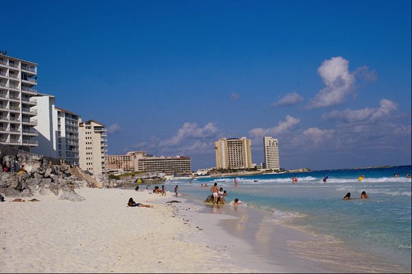 638099 The Beach And Hotels, Cancun, Quintana Roo State, Mexico A4 Photo Print