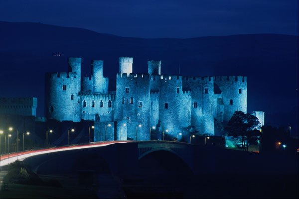 640008 Conwy Castle A4 Photo Print