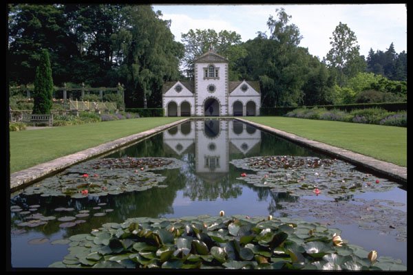 640074 Bodnant Gardens A4 Photo Print