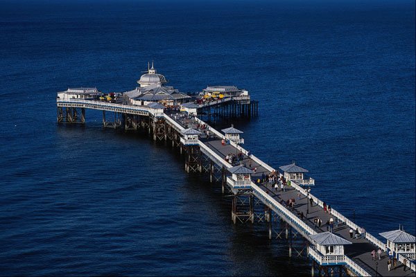640097 Pier In Llandudno A4 Photo Print