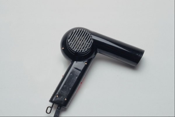 643077 Hair Dryer A4 Photo Print