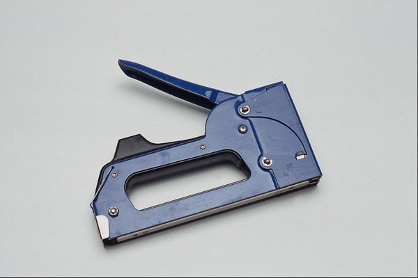 643095 Hand Stapler A4 Photo Print