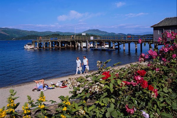 647026 Luss, Loch Lomond, Scotland A4 Photo Print