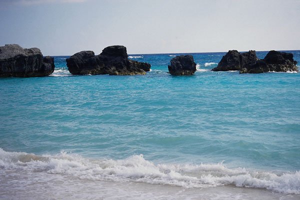 647032 Southampton Beach And Rocks, Bermuda A4 Photo Print