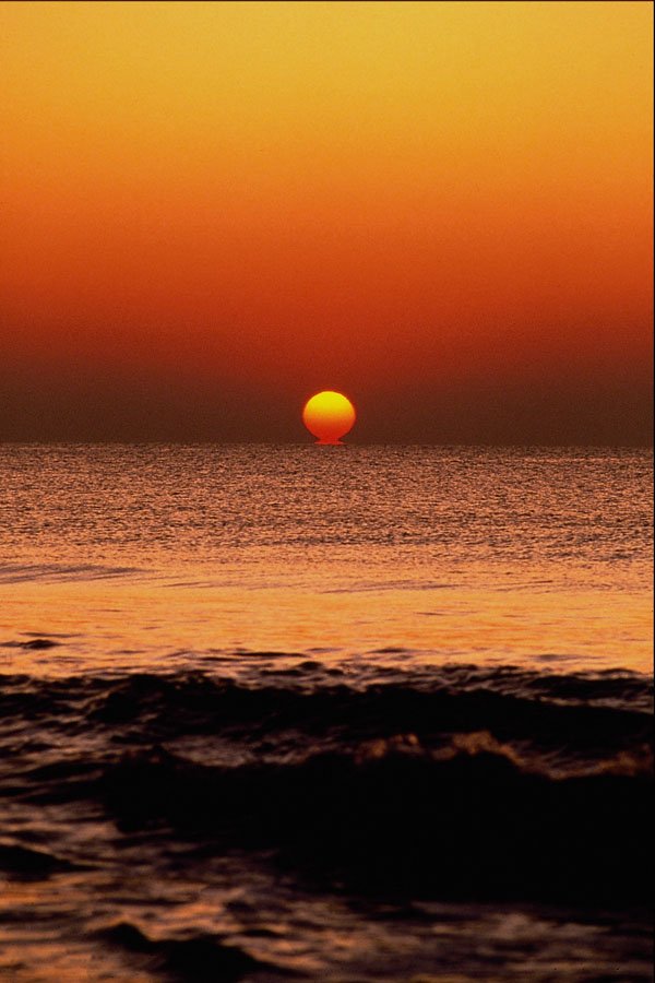647043 Sunrise, Long Beach Island, New Jersey A4 Photo Print
