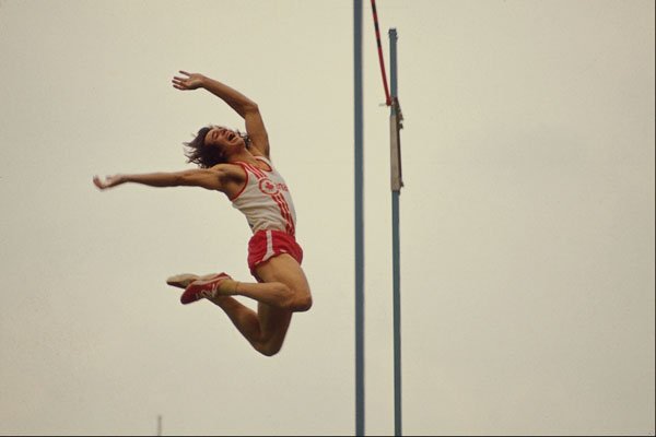649015 Track And Field A4 Photo Print