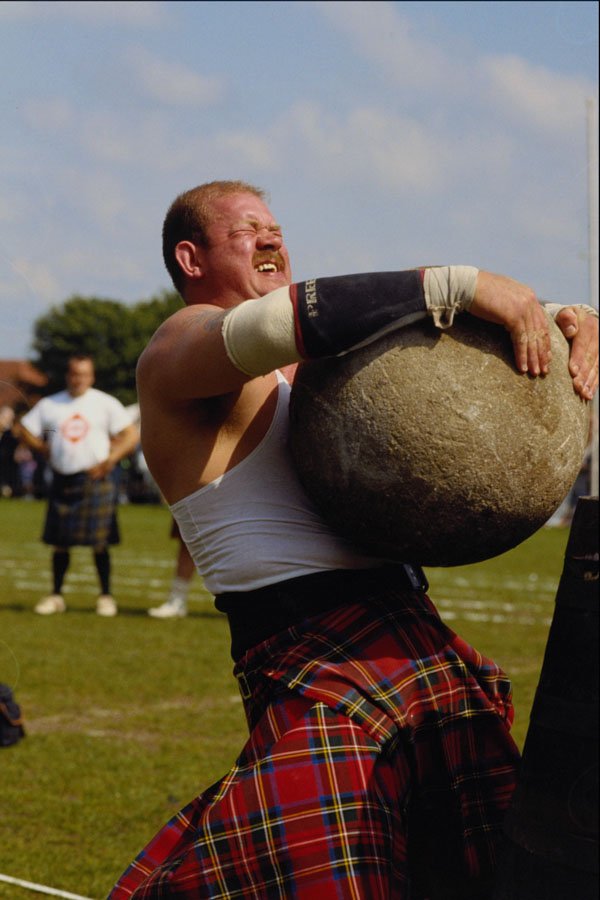 649081 Highland Games, Strong Men And Heavy Weights A4 Photo Print