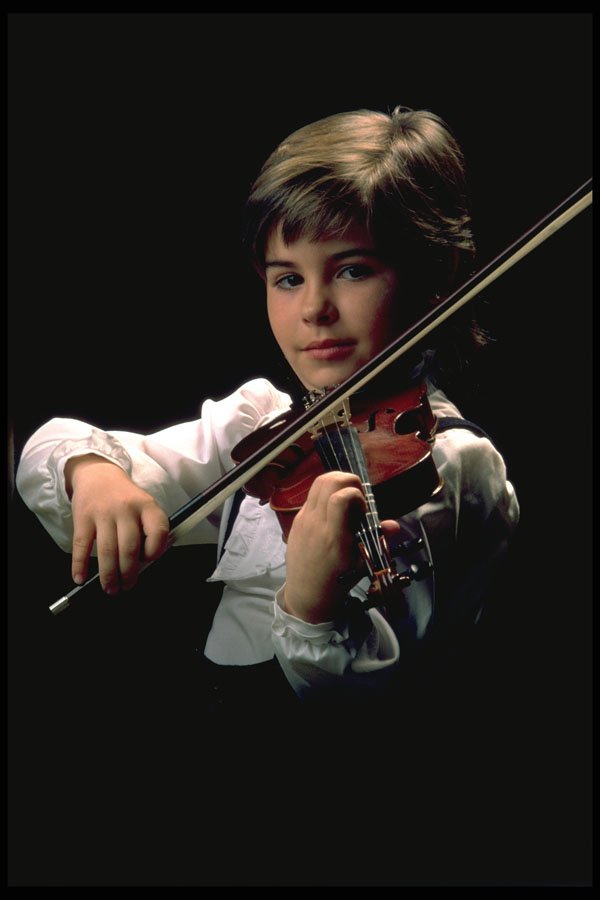 651095 Girl With Violin A4 Photo Print