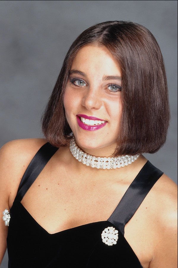 653044 Classic Chic A4 Photo Print