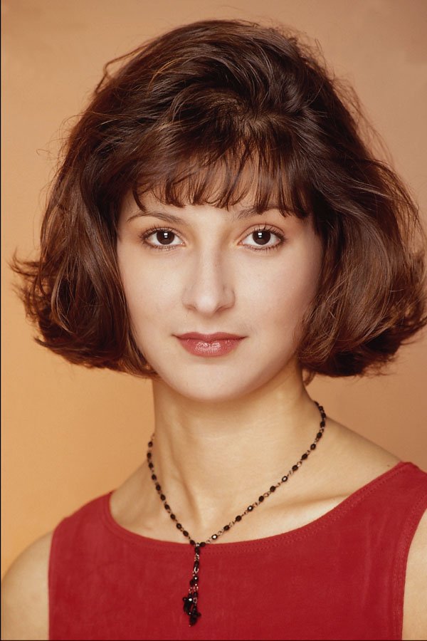 653064 Basic Brunette Bob A4 Photo Print