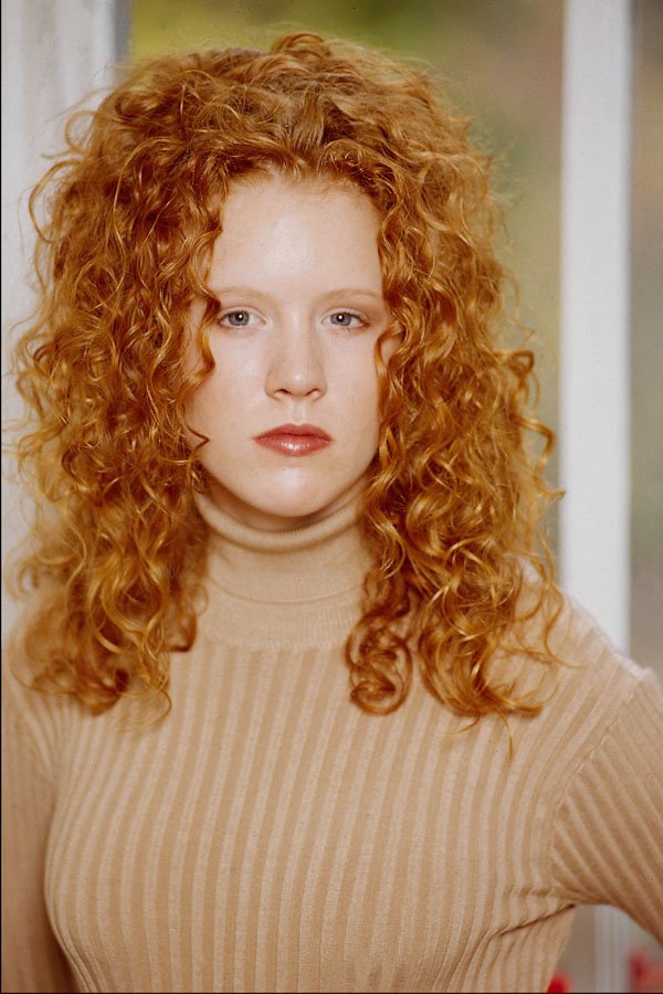 653071 Ingenue In Long Curls A4 Photo Print