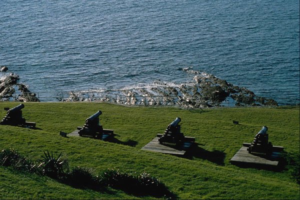 656028 Canon Defences, St. Mawes Castle A4 Photo Print