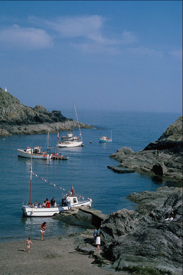 656035 Pleasure Boats, Polperro A4 Photo Print