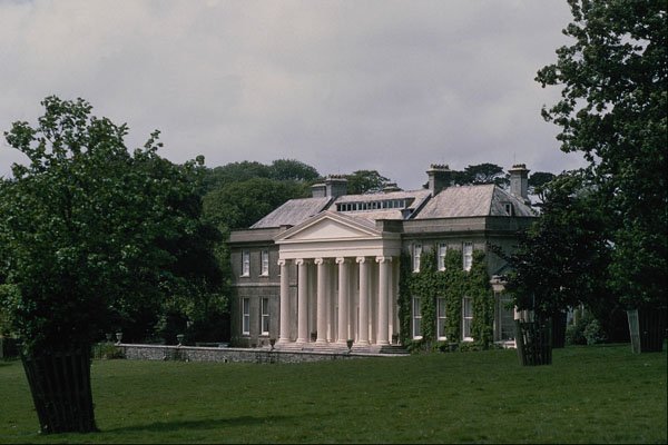 656037 Trelissick House A4 Photo Print