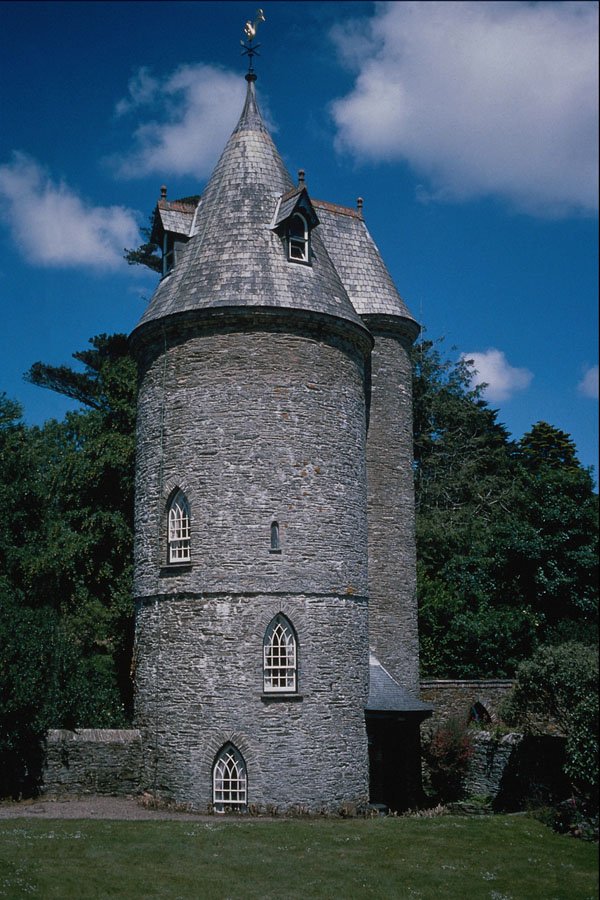 656039 19th century Water Tower, Trelissick A4 Photo Print