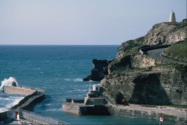 656042 Harbor Entrance, Portreath A4 Photo Print