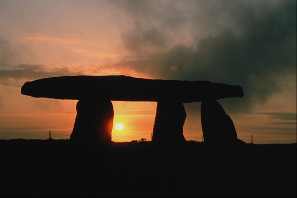 656043 Lanyon Quoit Chamber Tomb A4 Photo Print
