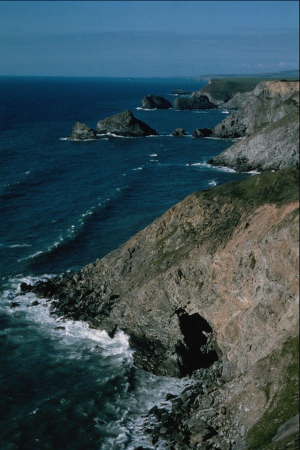 656050 North Cliffs, Reskajeage A4 Photo Print
