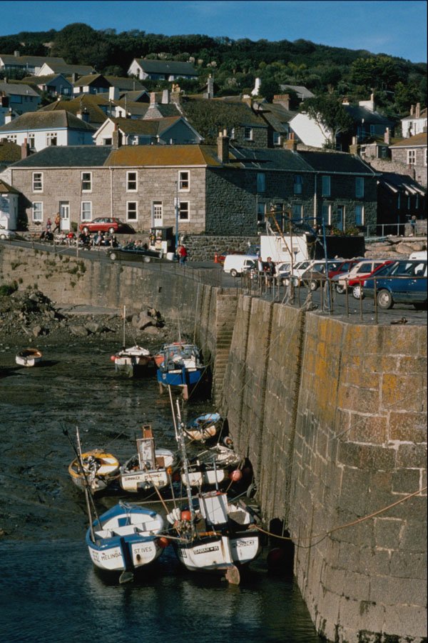 656052 Mousehole Harbor Wall A4 Photo Print
