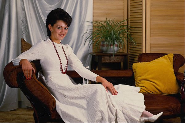 657076 Sarah Jane A4 Photo Print