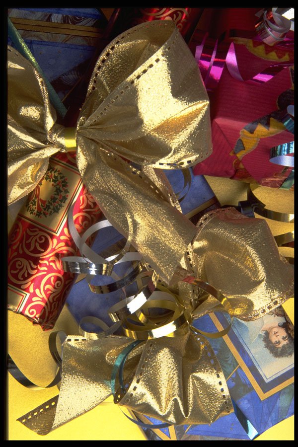 658004 Christmas Bows A4 Photo Print