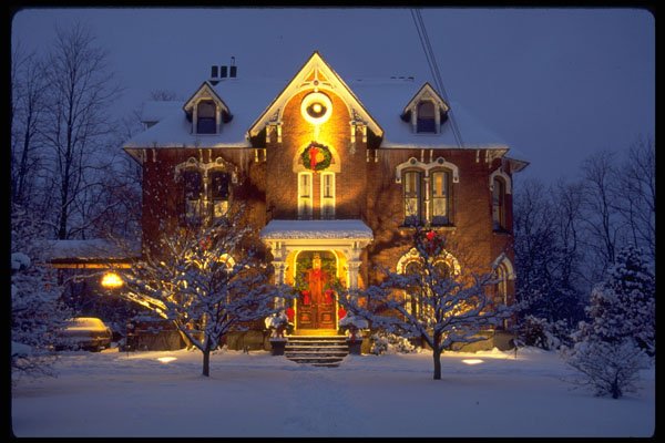658016 Home Decorated For Christmas In Upstate New York A4 Photo Print