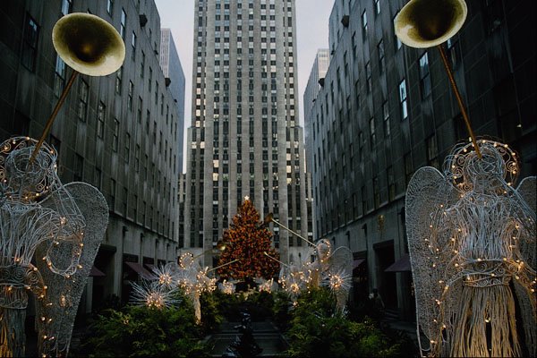 658036 Christmas At The Rockefeller Center, New York A4 Photo Print