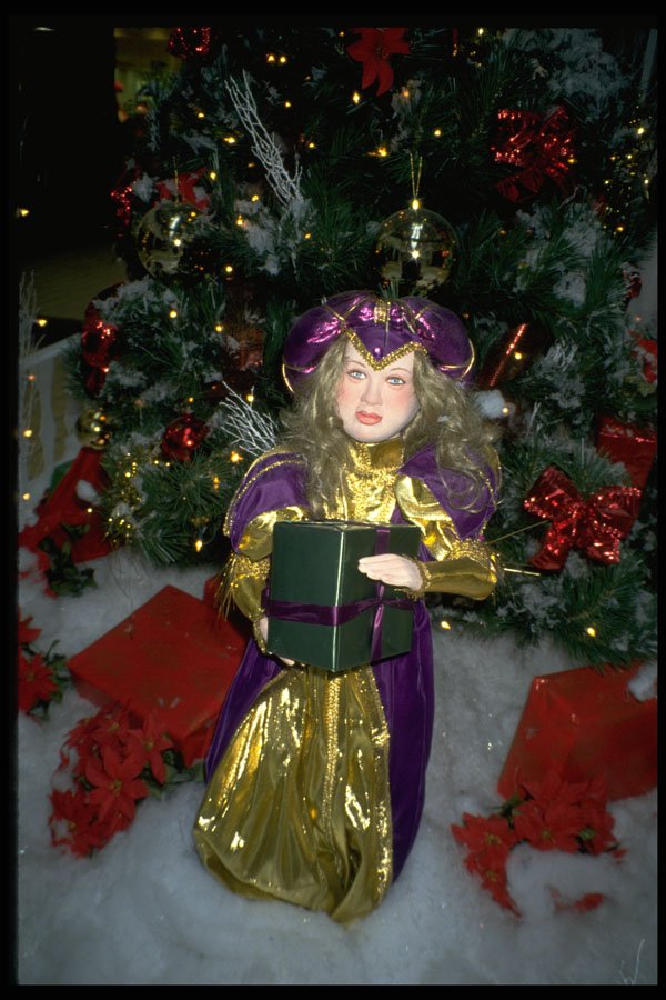 658078 Christmas Mannequin A4 Photo Print