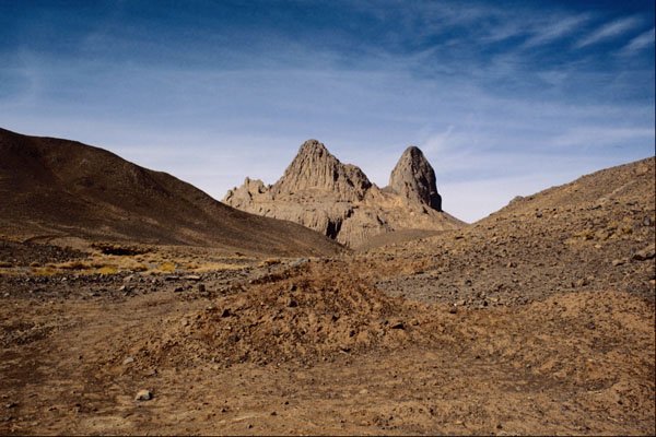 664017 Volcanic Plugs Showing Fluting, Algeria A4 Photo Print