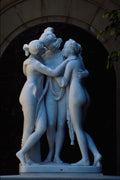 666001 Three Graces Statue A4 Photo Print