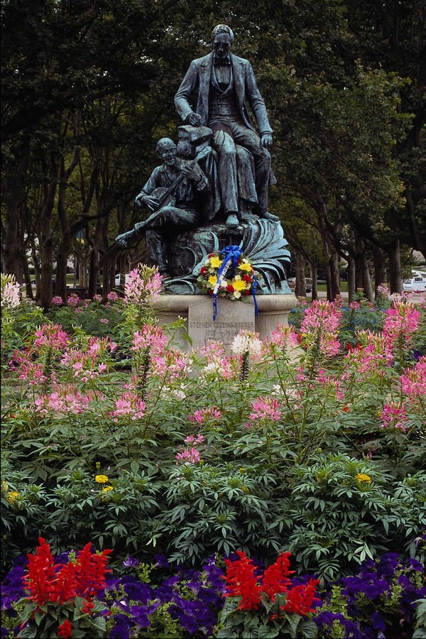 666045 Statue Honors Pittsburgh Native Stephen Foster, U.S.A. A4 Photo Print