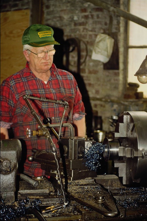 667072 Machine Operator, Maritime Steel And Foundries, Nova Scotia A4 Photo Print