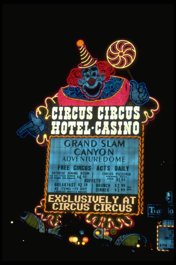 668034 Theater Program At Circus Circus A4 Photo Print