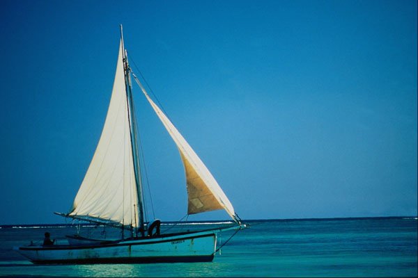 669028 Sailboat In Caribbean Sea, Belize A4 Photo Print